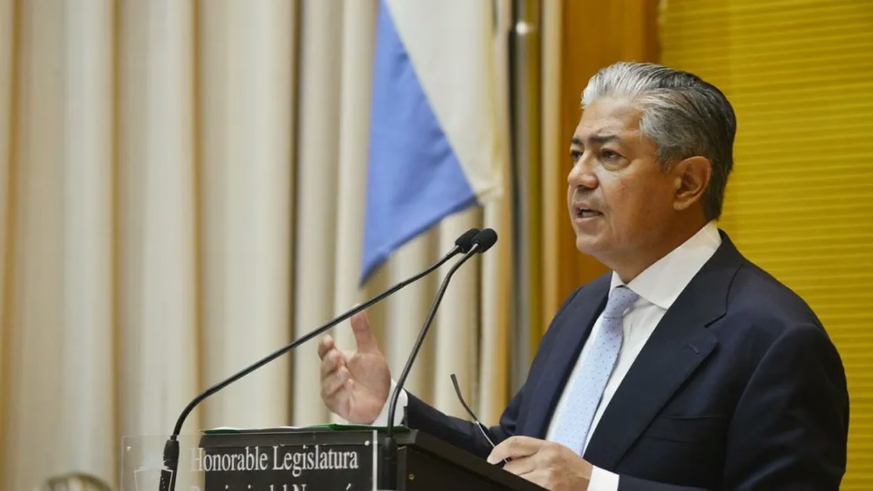 Rolando Figueroa no descarta adelantar la paritaria docente en Neuquén y ATEN perfila sus exigencias