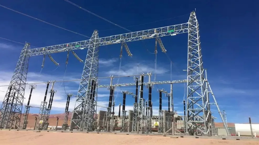 El Gobierno obliga a los nuevos grandes consumidores eléctricos a incorporar generación propia