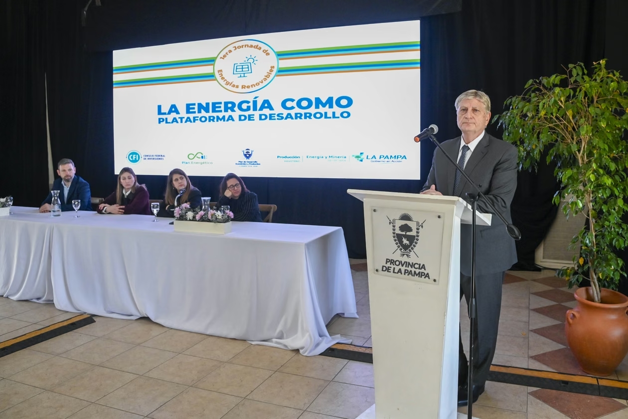 La Pampa: Ziliotto aprovecha la desregulación de Milei y alivia el costo energético